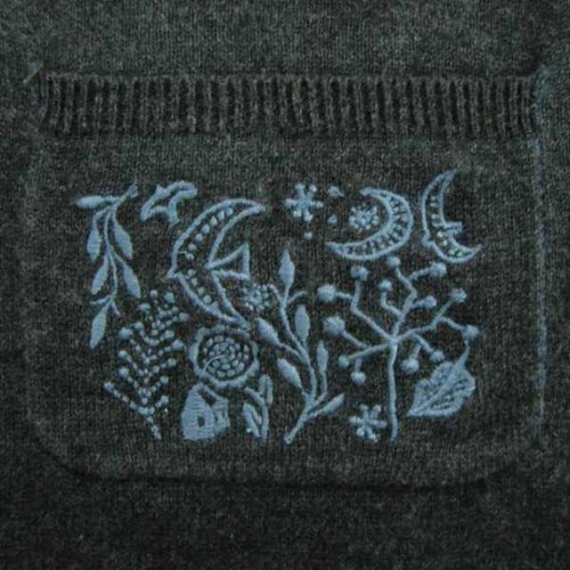 Graniph(グラニフ)の新品タグ付●graniph 鳥刺繍 カーデ 4622円 レディースのトップス(カーディガン)の商品写真