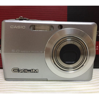 カシオ(CASIO)のCasio デジタルカメラ EX-Z500 シルバー(コンパクトデジタルカメラ)