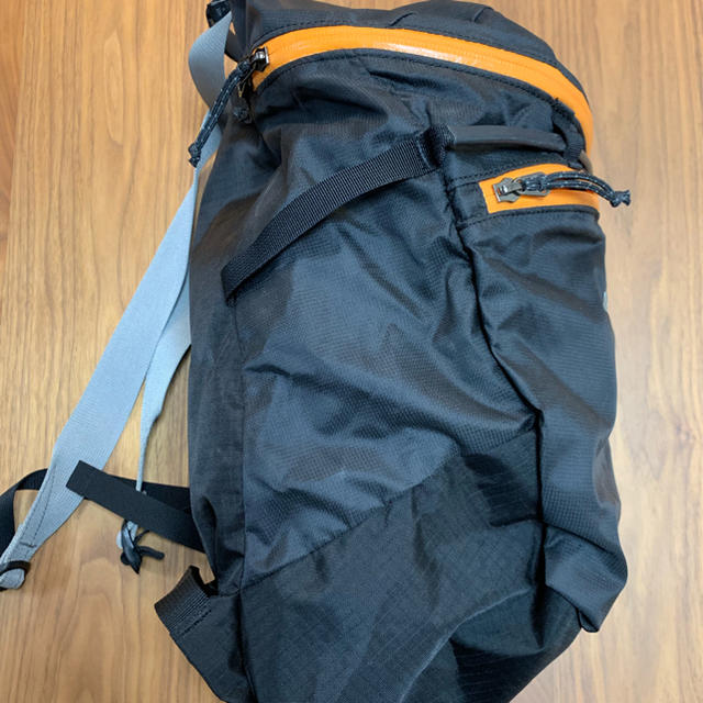 ARC'TERYX(アークテリクス)のARC'TERYX  Cierzo18 メンズのバッグ(バッグパック/リュック)の商品写真