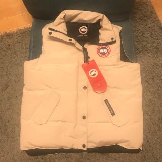 カナダグース(CANADA GOOSE)のカナダグース ベスト 新品 タグ付き(ダウンベスト)