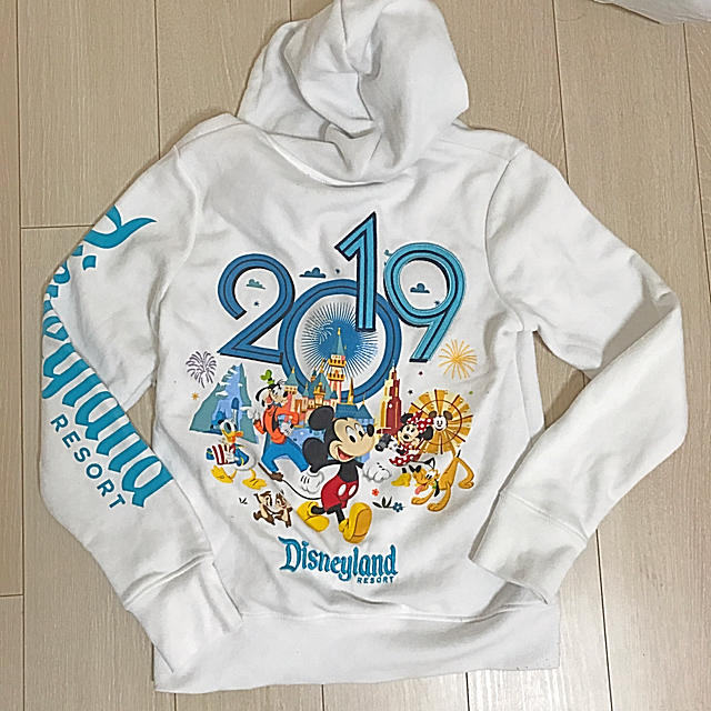 Disney - ディズニー パーカー カリフォルニアの通販 by ハム's shop｜ディズニーならラクマ