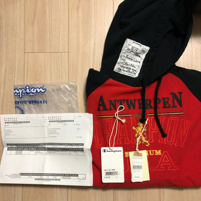 VETEMENTS × champion ANTWERPEN パーカー