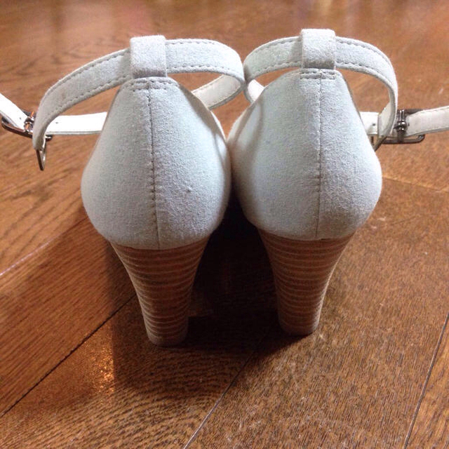 Crisp(クリスプ)の春色パンプス レディースの靴/シューズ(ハイヒール/パンプス)の商品写真