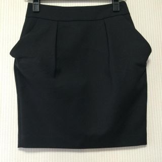 ザラ(ZARA)のZARA コクーンスカート未使用品(ひざ丈スカート)