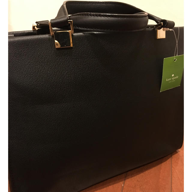 kate spade new york(ケイトスペードニューヨーク)の新品未使用ケイトスペードピンク黒白トートハンドバッグ通勤通学に軽量トート レディースのバッグ(トートバッグ)の商品写真