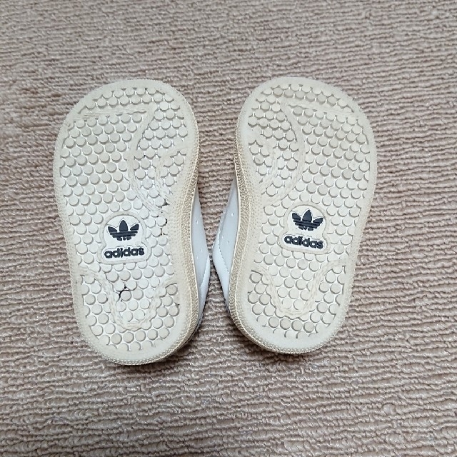 adidas(アディダス)のadidas ファーストシューズ 11センチ キッズ/ベビー/マタニティのベビー靴/シューズ(~14cm)(スニーカー)の商品写真