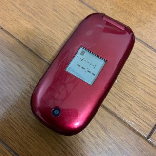 エヌティティドコモ(NTTdocomo)のDocomo F-07A  レッド中古品 しんご様専用(携帯電話本体)