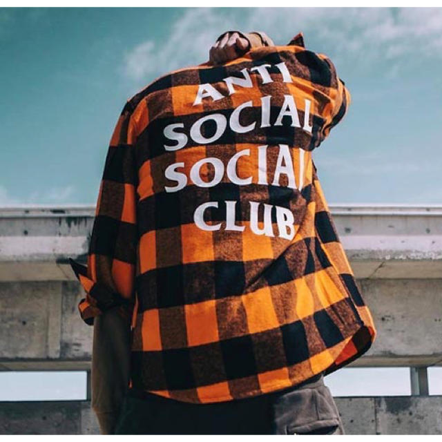 ANTI(アンチ)のANTI SOCIAL SOCIAL CLUB ASSC メンズのトップス(シャツ)の商品写真