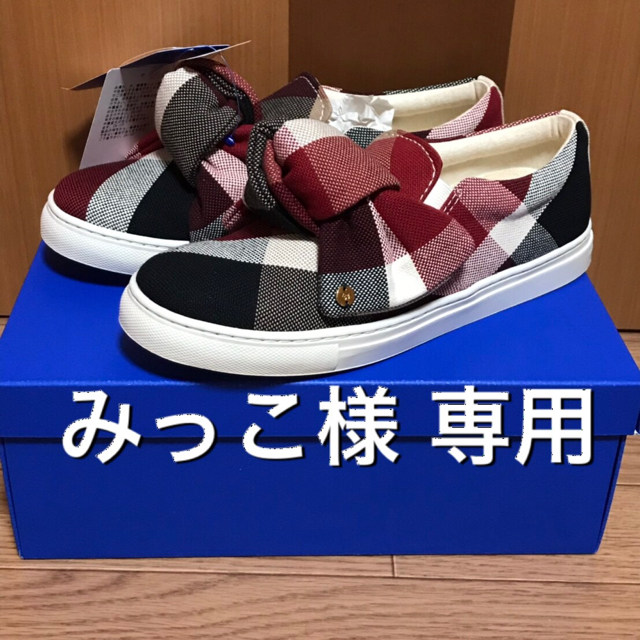 BURBERRY BLUE LABEL(バーバリーブルーレーベル)の【新品未使用】クレストブリッジ ブルーレーベル スニーカー レディースの靴/シューズ(スニーカー)の商品写真