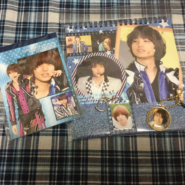 Hey! Say! JUMP(ヘイセイジャンプ)の伊野尾慧セット エンタメ/ホビーのタレントグッズ(アイドルグッズ)の商品写真