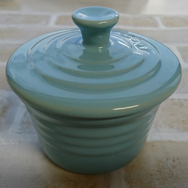 LE CREUSET(ルクルーゼ)のル・クルーゼ ラムカン(S)  Satin Blue インテリア/住まい/日用品のキッチン/食器(容器)の商品写真