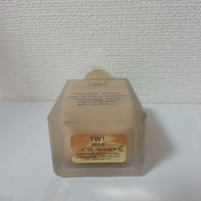 Estee Lauder(エスティローダー)のEstee Lauder double wear bone コスメ/美容のベースメイク/化粧品(ファンデーション)の商品写真