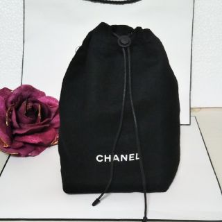 シャネル(CHANEL)の【CHANEL】未使用シャネル  ノベルティ  きんちゃく型ポーチ(ノベルティグッズ)