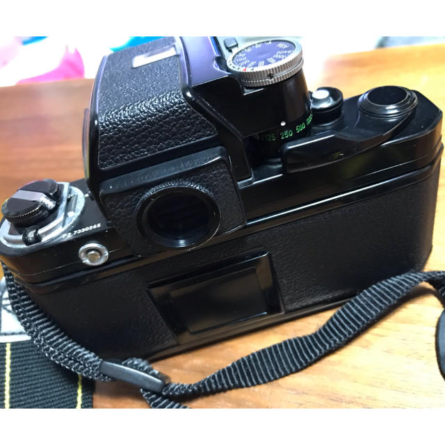 Nikon(ニコン)のNikonF2 フォトミック ブラック ボディ スマホ/家電/カメラのカメラ(フィルムカメラ)の商品写真