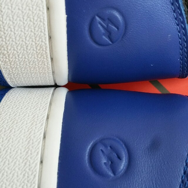 NIKE(ナイキ)のNIKE AIR JORDAN 1 RETRO HIGH OG FRAGMENT メンズの靴/シューズ(スニーカー)の商品写真