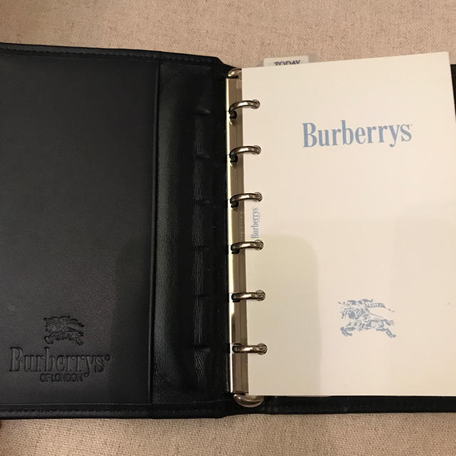 BURBERRY(バーバリー)のBurberry ミニシステム手帳 インテリア/住まい/日用品の文房具(カレンダー/スケジュール)の商品写真