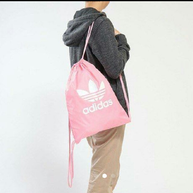 adidas(アディダス)のアディダス ナップサック リュック レディースのバッグ(リュック/バックパック)の商品写真