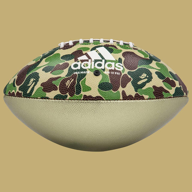 adidas(アディダス)のadidas RIFLE FOOTBALL BAPE CL5412 スポーツ/アウトドアのスポーツ/アウトドア その他(ラグビー)の商品写真