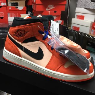 ナイキ(NIKE)のNIKE AIR JORDAN 1 MID SE オレンジ ジョーダン1 AJ1(スニーカー)