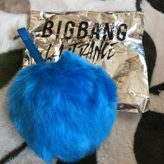 BIGBANG(ビッグバン)のBIGBANG  ファーチャーム エンタメ/ホビーのCD(K-POP/アジア)の商品写真