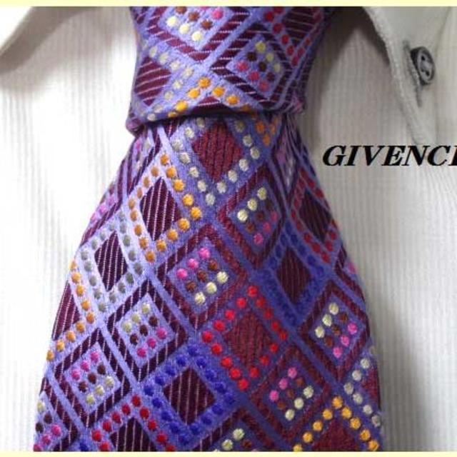 GIVENCHY(ジバンシィ)の美品★ジバンシィ★オシャレなカラフルドット柄★高級シルクネクタイ★ メンズのファッション小物(ネクタイ)の商品写真