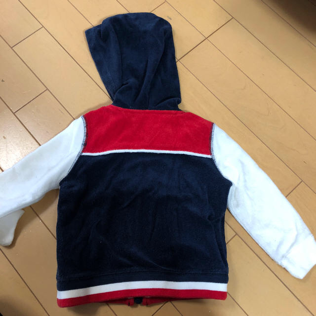 TOMMY HILFIGER(トミーヒルフィガー)のTOMMY HILFIGER90 キッズ/ベビー/マタニティのキッズ服男の子用(90cm~)(ジャケット/上着)の商品写真