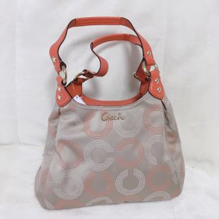 コーチ(COACH)の新品未使用！  COACH  ♡  ハンドバッグ(ハンドバッグ)