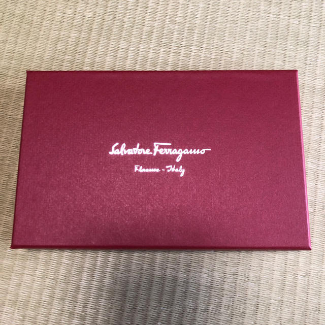 Salvatore Ferragamo - フェラガモ 箱の通販 by ママ侍's shop｜サルヴァトーレフェラガモならラクマ