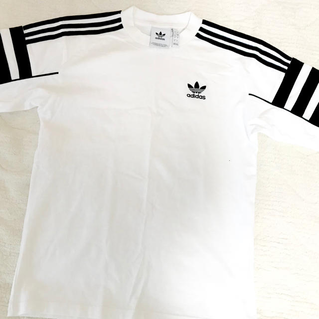 adidas(アディダス)のadidas originals Tシャツ レディースのトップス(Tシャツ(半袖/袖なし))の商品写真