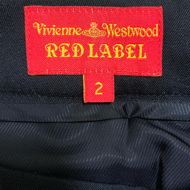 Vivienne Westwood(ヴィヴィアンウエストウッド)のVivienne Westwood Red Label プリーツスカート レディースのスカート(ひざ丈スカート)の商品写真