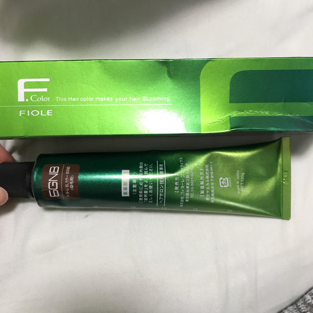 FIOLE(フィヨーレ)のフィヨーレ 6GNB カラー剤 コスメ/美容のヘアケア/スタイリング(カラーリング剤)の商品写真