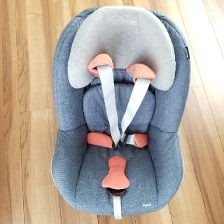 マキシコシ(Maxi-Cosi)のMaxi-Cosi Pearl (デニム素材)(自動車用チャイルドシート本体)