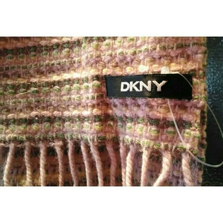 ダナキャランニューヨーク(DKNY)の☆新品☆　DKNY マフラー (マフラー/ショール)
