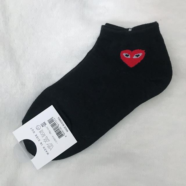 COMME des GARCONS(コムデギャルソン)のCOMME des GARCONS PLAY風 靴下 コムデギャルソン レディースのレッグウェア(ソックス)の商品写真