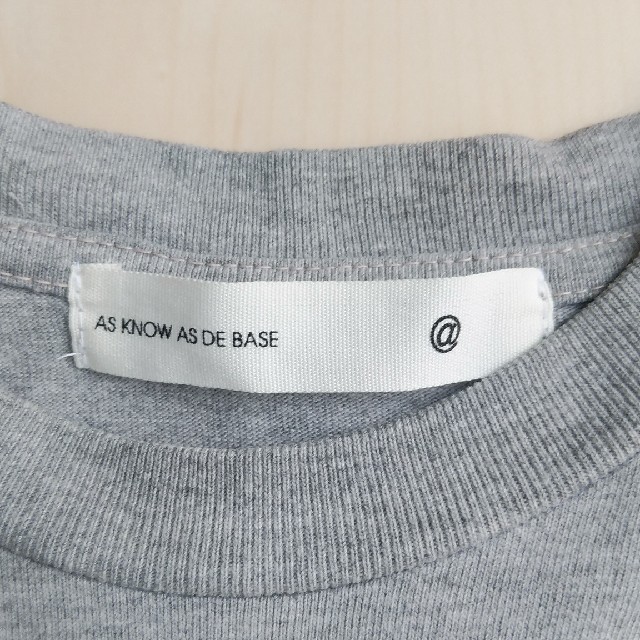 as know as de base(アズノゥアズドゥバズ)のAS KNOW AS DE BASE  Ｔシャツ レディースのトップス(Tシャツ(半袖/袖なし))の商品写真