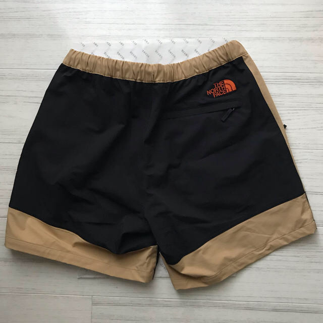 THE NORTH FACE(ザノースフェイス)のBEAMS×NORTH FACE OUTDOOR UTILITY SHORT メンズのパンツ(ショートパンツ)の商品写真