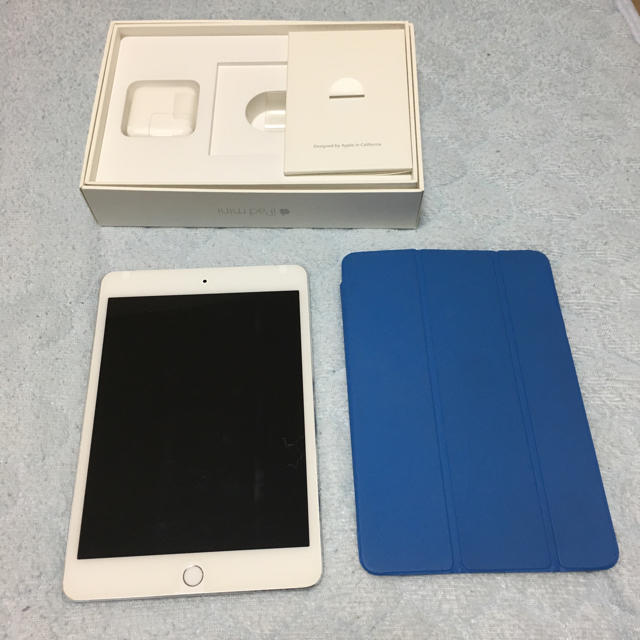 iPad mini4 64GB cellular smartcover付き 1