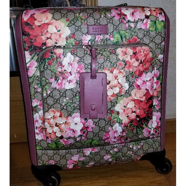 Gucci(グッチ)のGUCCI　　キャリーバック　機内可能 レディースのバッグ(スーツケース/キャリーバッグ)の商品写真