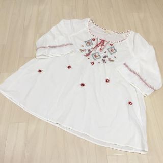 ダブルクローゼット(w closet)のダブクロ＊小鳥刺繍のコットンワンピ(ミニワンピース)