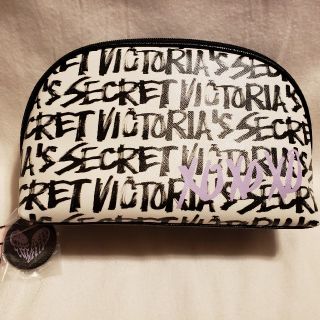 ヴィクトリアズシークレット(Victoria's Secret)のヴィクトリアシークレット☆モノグラムロゴポーチ☆ブラック×ホワイト新品(ポーチ)