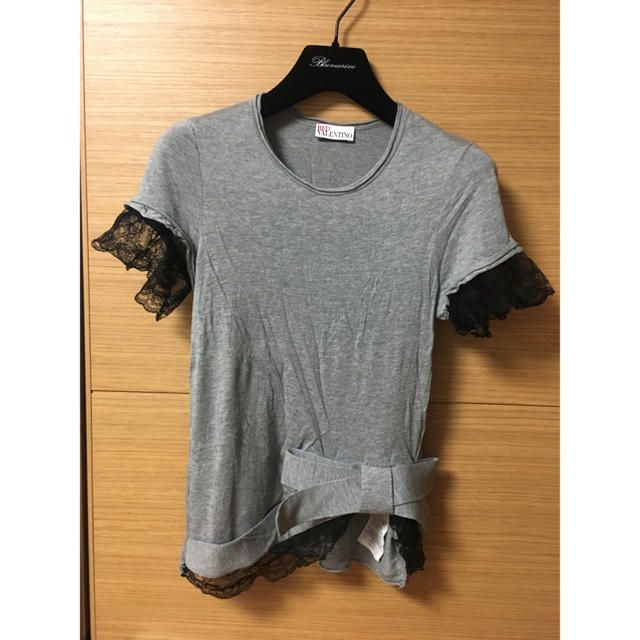 RED VALENTINO(レッドヴァレンティノ)の★RED VALENTINO★ヴァレンティノ★裾リボンTシャツXS レディースのトップス(Tシャツ(半袖/袖なし))の商品写真