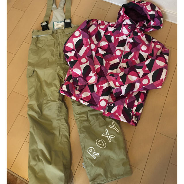 Roxy(ロキシー)の女の子スキーウェア 140  Roxy キッズ/ベビー/マタニティのキッズ服女の子用(90cm~)(その他)の商品写真