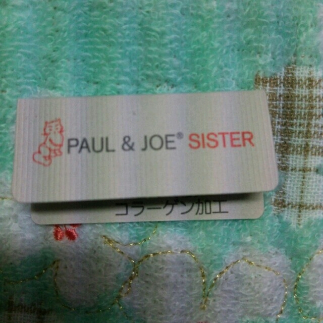 PAUL & JOE(ポールアンドジョー)のPAUL&JOE ハンカチ レディースのファッション小物(ハンカチ)の商品写真