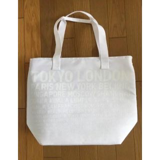 ユニクロ(UNIQLO)のユニクロ 保冷バッグ(ノベルティグッズ)