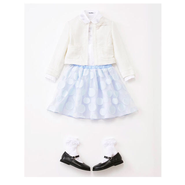 familiar(ファミリア)のfamiliar  フォーマル ジャケット スカート セットアップ  120 キッズ/ベビー/マタニティのキッズ服女の子用(90cm~)(ドレス/フォーマル)の商品写真