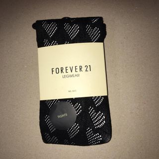 フォーエバートゥエンティーワン(FOREVER 21)の期間限定値下げ中　フォーエバー21 タイツ ハート ブラック(タイツ/ストッキング)