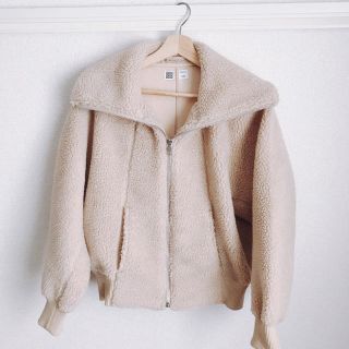 ユニクロ(UNIQLO)の【美品】ユニクロ ボアコート(毛皮/ファーコート)