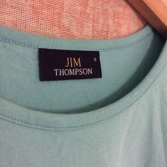 【お値下げ中】JIM THOMPSON レディースのトップス(Tシャツ(半袖/袖なし))の商品写真