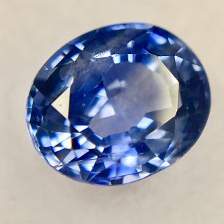 煌めくアイスブルー 0.8ct UP 天然 サファイア ルース 鑑別付(リング(指輪))