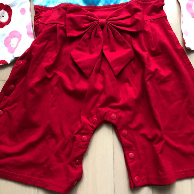 袴 ロンパース 90サイズ 美品 試着のみ キッズ/ベビー/マタニティのキッズ服女の子用(90cm~)(和服/着物)の商品写真